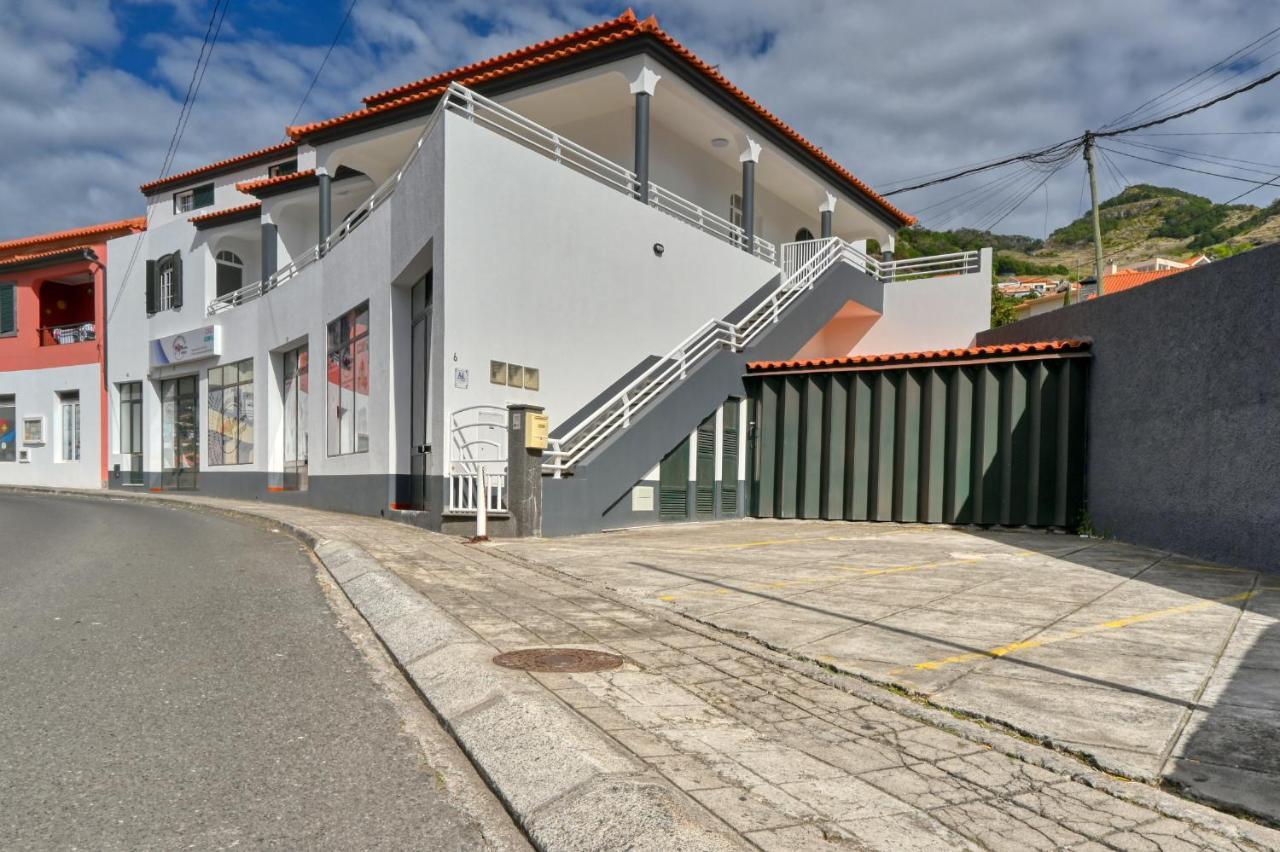 Nidia'S Place, A Home In Madeira Machico  Exterior photo